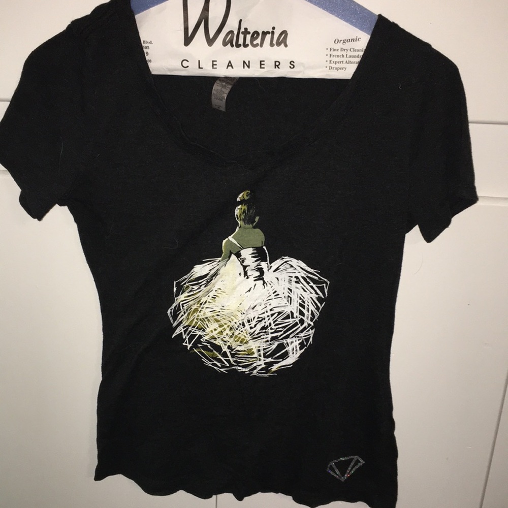 Ballerina graphic tee